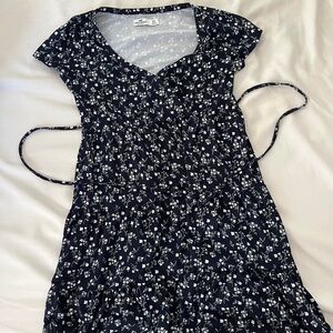 Hollister NWOT Navy Floral Mini Sundress